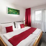 Höhlenstein 4* Tux