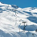 Höhlenstein 4*