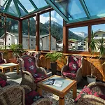 Höhlenstein Hotel