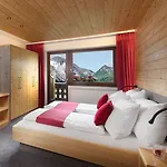 Höhlenstein Hotel 4*