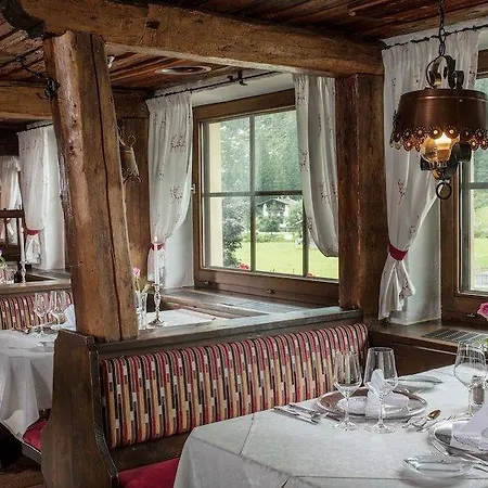 Hoehlenstein Hotel