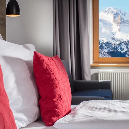 Hoehlenstein Hotel 4*