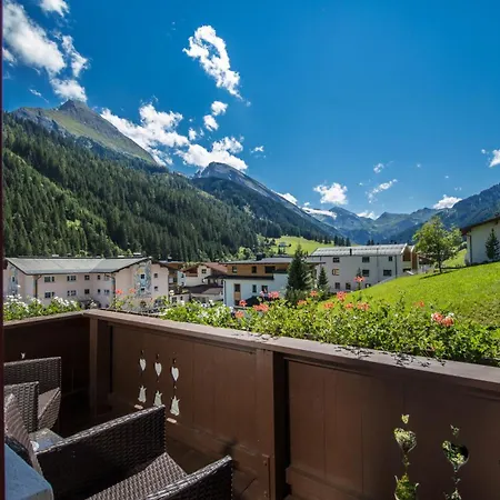 Hoehlenstein Hotel