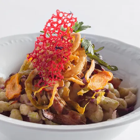 Szálloda Hoehlenstein 4*