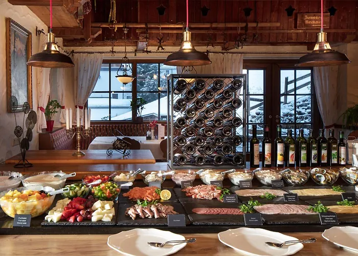 Hoehlenstein 호텔 4*