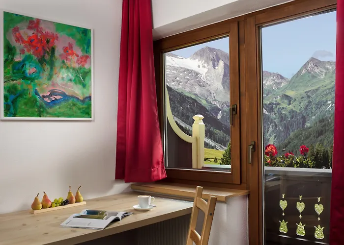 호텔 Hoehlenstein 4*