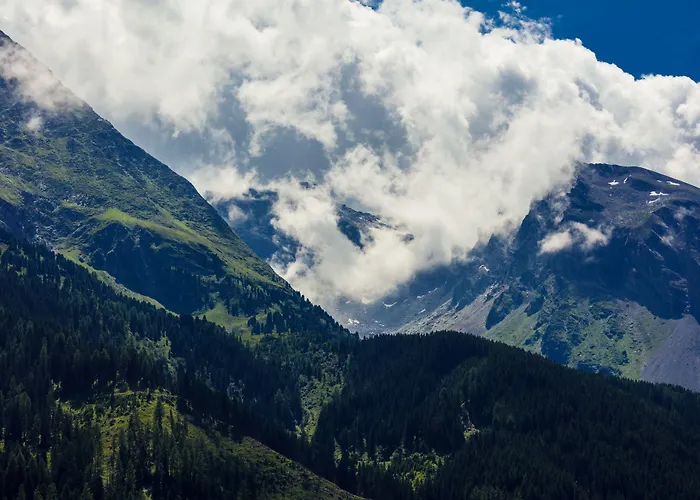 Hoehlenstein 호텔 4*