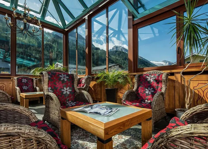 Hotel Hoehlenstein 4*