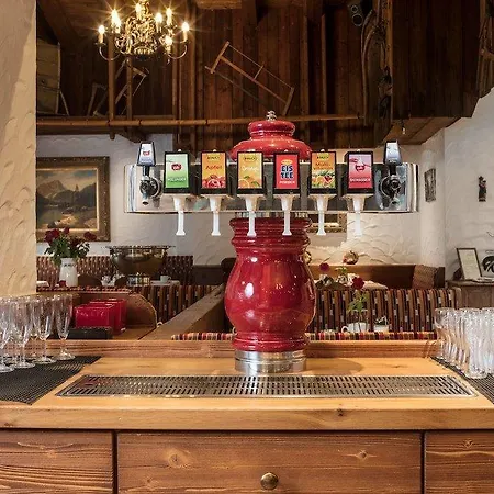 Hotell Hoehlenstein Tux