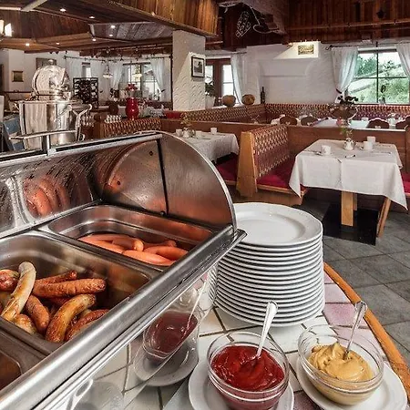 Hotell Hoehlenstein Tux