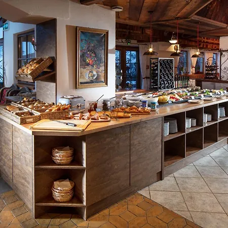 Hotell Hoehlenstein Tux