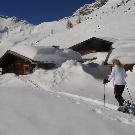 Hoehlenstein Hotell 4*