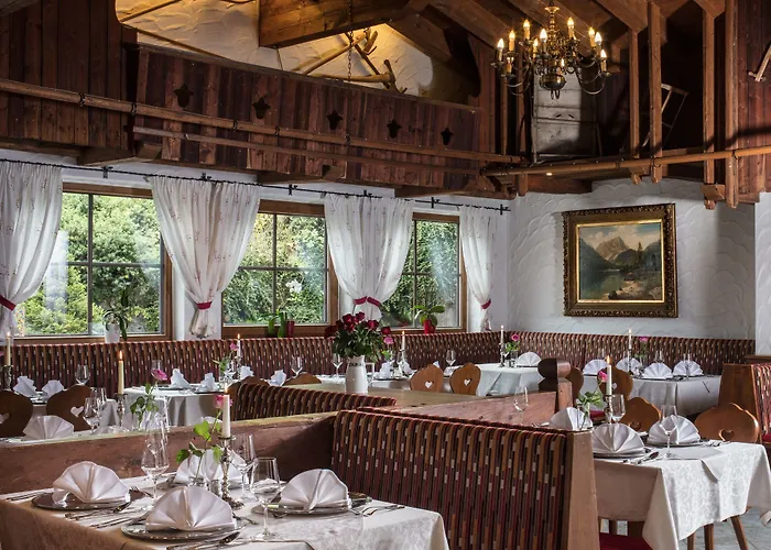 Hoehlenstein Hotel 4*